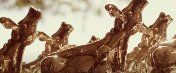Drie Gouden Kalveren voor Dirty God