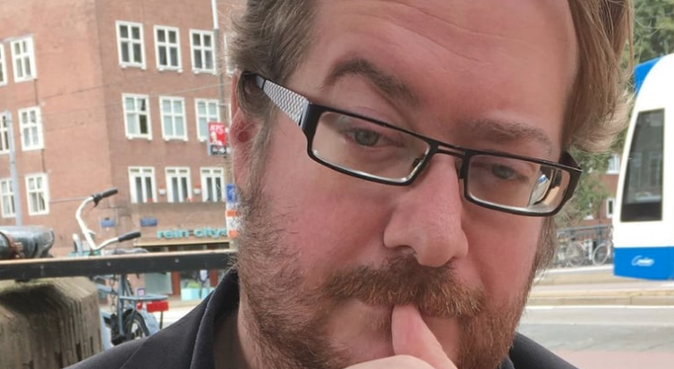 Filmjournalist en animatiekenner Luuk van Huët overleden