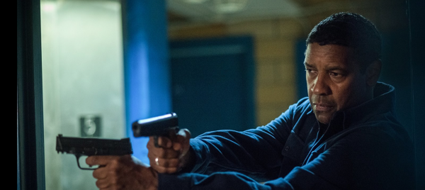 Nek-aan-nekrace maakt Equalizer 2 boxoffice-winnaar