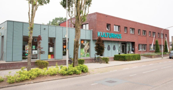 Kleinschalige vertoners verenigen zich in VVF