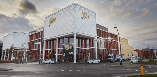 Pathé richt bioscoopzalen in als stemlokaal