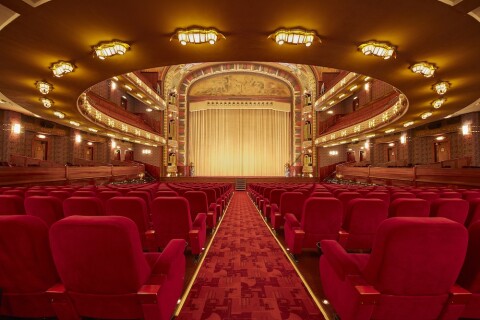 Pathe tuschinski zaal 1 beneden