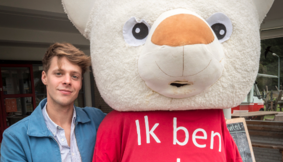 Leendert de Ridder steunt BIO Vakantieoord