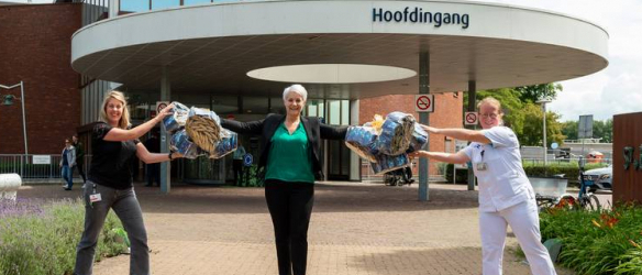 Pathé trakteert zorgmedewerkers op avondje uit